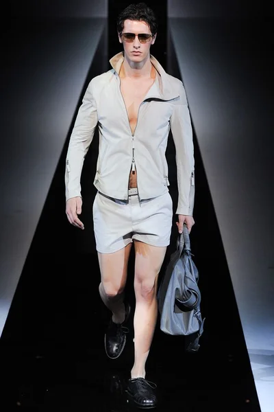 Look 20